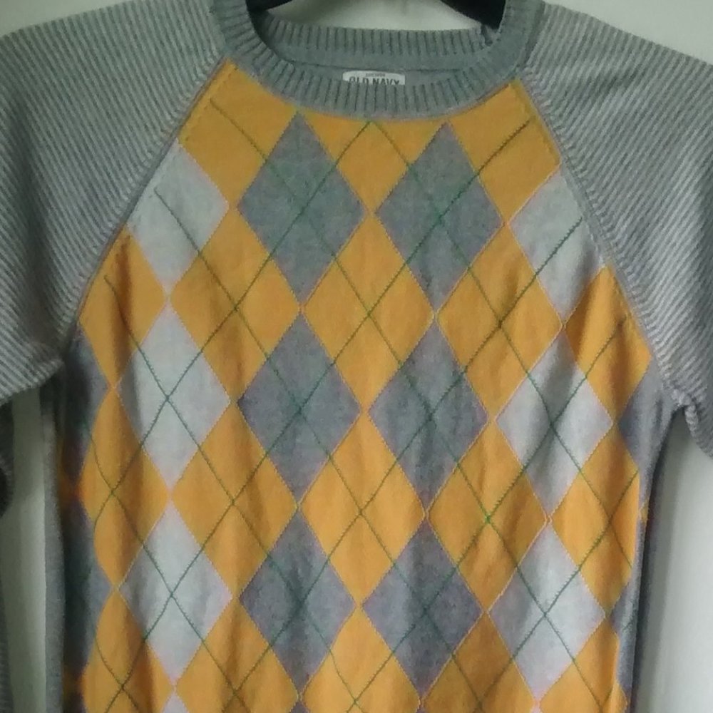 Old Navy Sweater